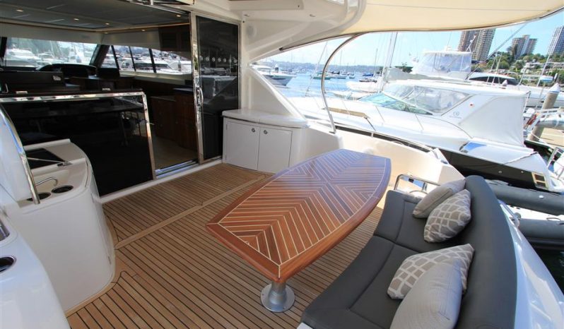 Riviera 6000 Sport Yacht — RIVIERA full